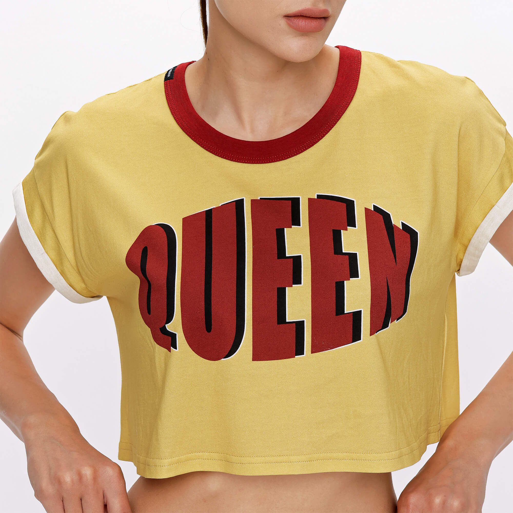 Dolce&Gabbana - Yellow Queen Print Crop Thsirt